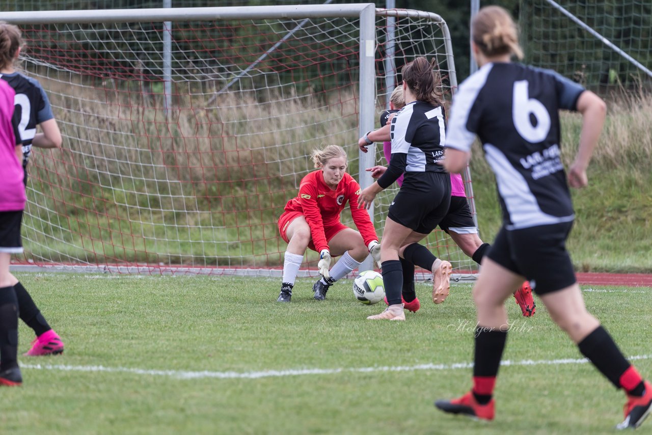 Bild 164 - Frauen Grossenasper SV - SV Steinhorst/Labenz : Ergebnis: 1:3